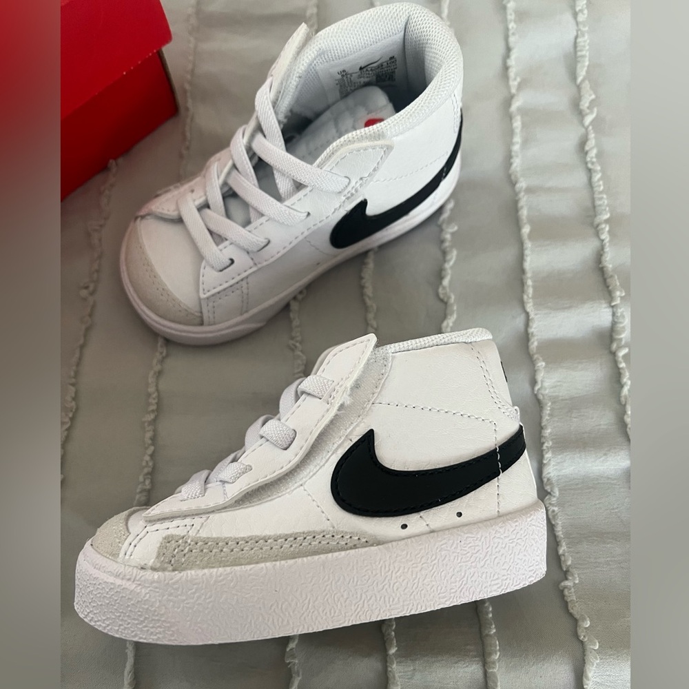 Nike Blazer Mid ‘77 Baby/Toddler Size 5